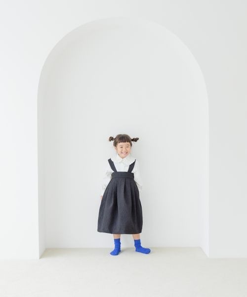 LOWRYS FARM（ローリーズファーム）の「フクレＪＱジャンスカ　175478（ジャンパースカート・キッズ・ブラック/オフホワイト・110/120/130/140/150）」の7枚目の写真