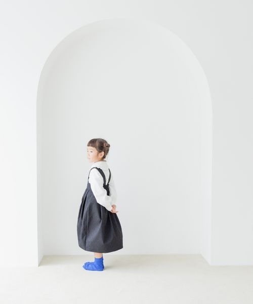 LOWRYS FARM（ローリーズファーム）の「フクレＪＱジャンスカ　175478（ジャンパースカート・キッズ・ブラック/オフホワイト・110/120/130/140/150）」の9枚目の写真