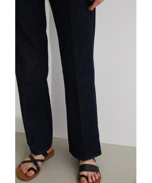 STYLEMIXER(スタイルミキサー)の「センタープレスデニム(デニムパンツ・レディース・インディゴブルー・X-SMALL/SMALL/MEDIUM)」の6枚目の写真