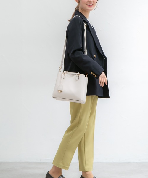 Honeys（ハニーズ）の「ダブル釦ゆるテーラード（テーラードジャケット・レディース・ブラック/ネイビー系/サックスブルー系/ネイビー/ベージュ・S/M/L/LL）」の13枚目の写真