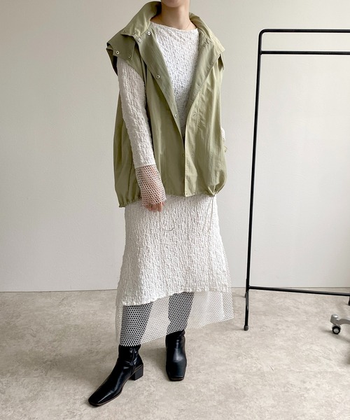 LHELBIE(レルビエ)の「メッシュ切替シャーリングトップス(Tシャツ/カットソー・レディース・ライトグリーン/オフホワイト/ブラック・M)」の8枚目の写真