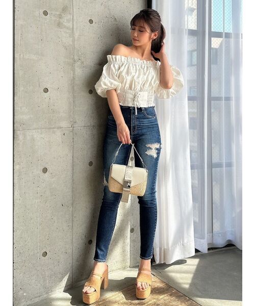 GYDA(ジェイダ)の「2WAYギャザーオフショルウエストデザインブラウス(シャツ/ブラウス・レディース・ベージュ/オフホワイト/その他1・FREE)」の17枚目の写真