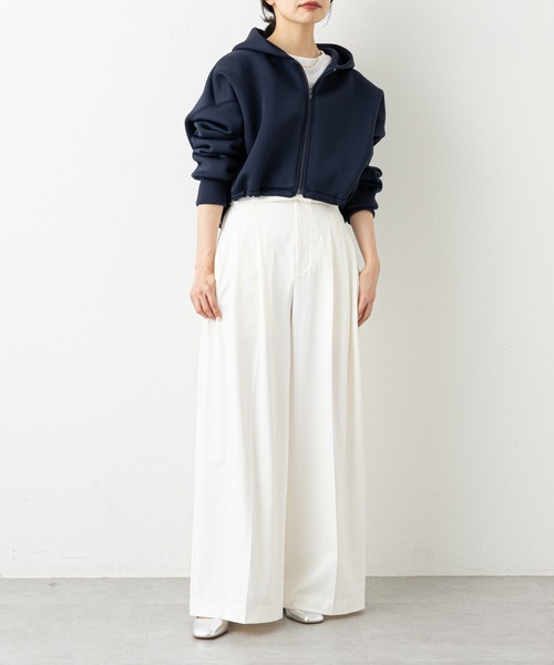 russet（ラシット）の「シャーリングショートパーカー(O-065)（パーカー・レディース・ネイビー/ブラウン/アイボリー・FREE）」の18枚目の写真