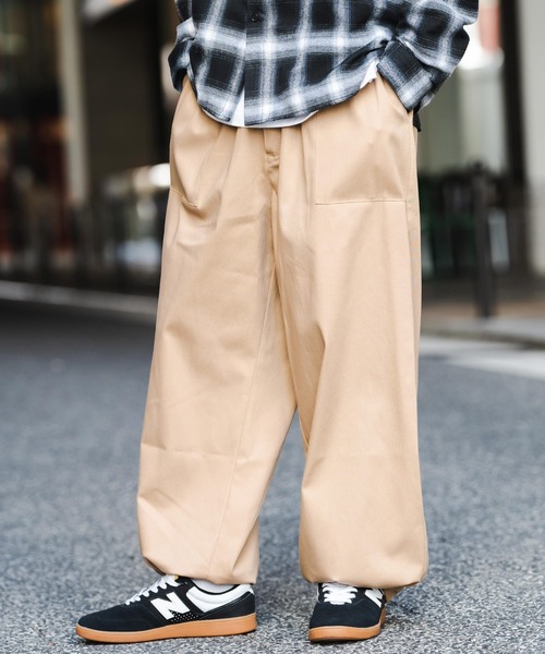 Rocky Monroe（ロッキーモンロー）の「2WAYバルーンワイドストレッチミリタリーベイカーパンツ/カーゴパンツ（カーゴパンツ・メンズ・ベージュ/ホワイト/ブラック/カーキ・M/L/XL）」の16枚目の写真