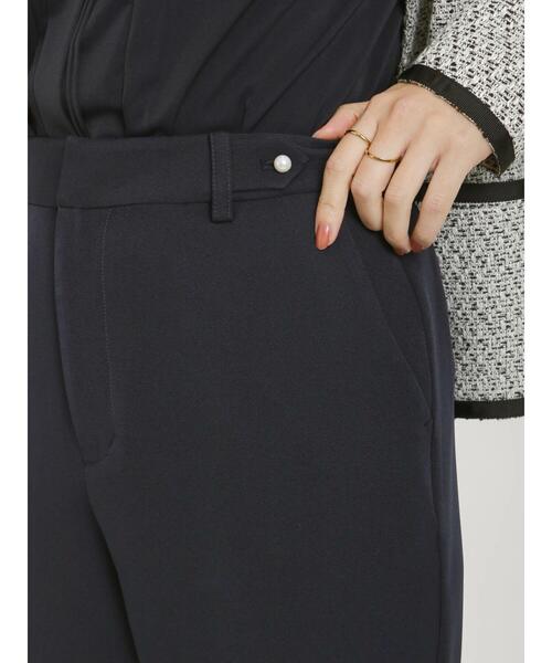 Te chichi（テチチ）の「ダブルクロスパールデザインテーパードパンツ（その他パンツ・レディース・ベージュ/ネイビー・ﾌﾘ-）」の13枚目の写真