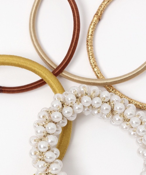 LEPSIM（レプシィム）の「ビーズSETヘアゴム（その他ヘアアクセサリー・レディース・ホワイト/キャメル/グレー・ONE SIZE）」の4枚目の写真