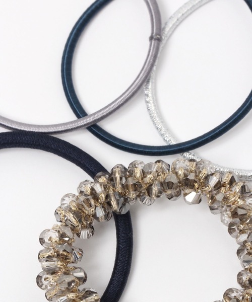 LEPSIM（レプシィム）の「ビーズSETヘアゴム（その他ヘアアクセサリー・レディース・ホワイト/キャメル/グレー・ONE SIZE）」の5枚目の写真