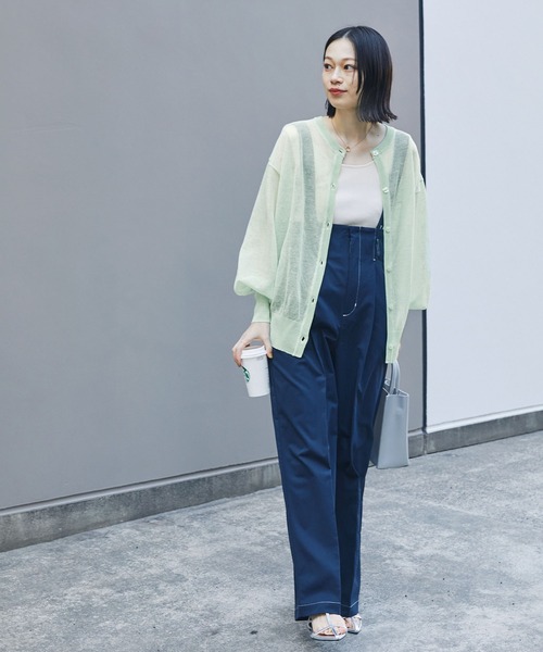 Chaco closet（チャコ クローゼット）の「2WAYクルーネックシアーニットカーディガン（カーディガン/ボレロ・レディース・オレンジ/グリーン/ピンク/アイボリー/ブラック/サックスブルー・FREE）」の7枚目の写真