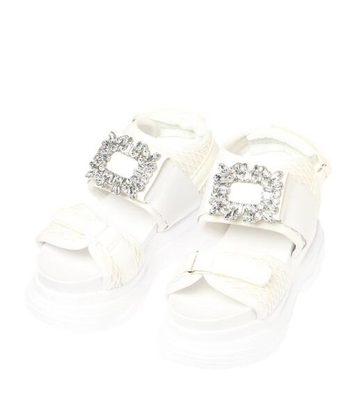 INGNI(イング)の「ボリュームソールビジュースポサン(サンダル・レディース・ブラック/オフホワイト・M/L)」の3枚目の写真