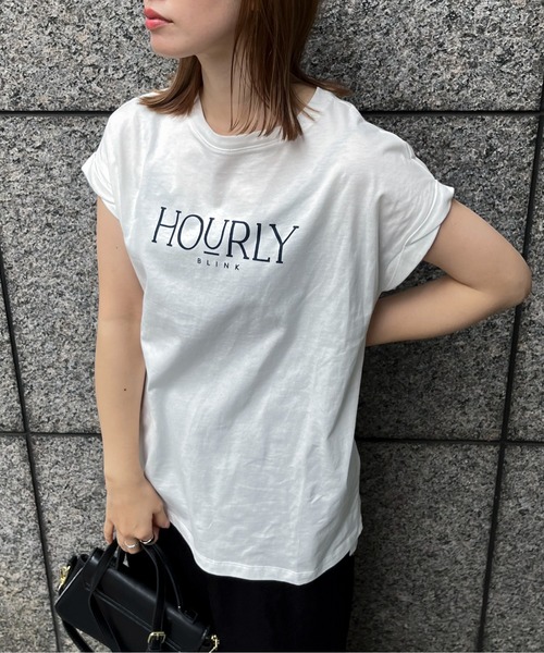 feepur(フェピュール)の「捻じりフレンチスリーブロゴTee(Tシャツ/カットソー・レディース・ネイビー/オートミール/オフホワイト/チャコールグレー・MEDIUM)」の10枚目の写真