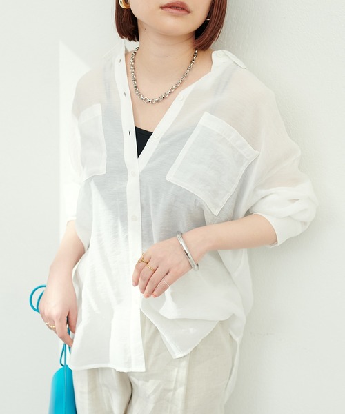 natural couture(ナチュラルクチュール)の「Wポケットシアーシャツ(シャツ/ブラウス・レディース・ピンク/アイボリー/パープル/ライトベージュ/サックスブルー・FREE)」の7枚目の写真
