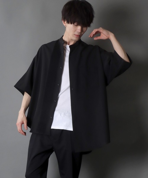 SITRY（シトリー）の「wide silhouette asymmetry pin tuck Band Collar shirt/ワイドシルエット アシンメトリー ピンタック バンドカラー シャツ（シャツ/ブラウス・メンズ・ブラック/ホワイト/ブラック×ホワイト・M/L）」の17枚目の写真