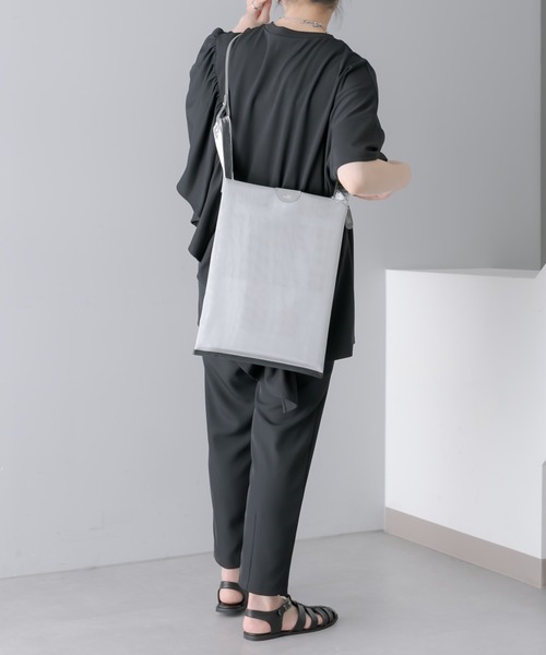 THE PURSE(ザパース )の「別注【THE PURSE(ザ・パース)】TULLE MARKET BAG ショルダーバッグ(ショルダーバッグ・レディース・ブラック/シルバー・FREE)」の7枚目の写真