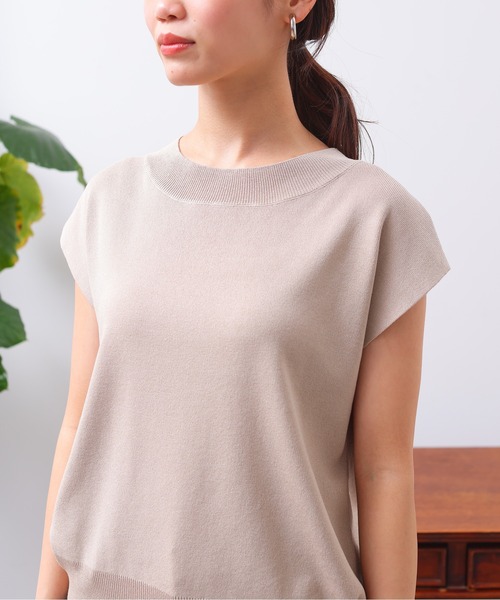 Chez toi（シェトワ）の「フレンチスリーブ衿リブコンパクトプルオーバー（ニット/セーター・レディース・オフホワイト/ブラック/グレイッシュベージュ/サックスブルー・FREE）」の13枚目の写真