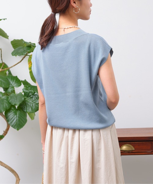 Chez toi（シェトワ）の「フレンチスリーブ衿リブコンパクトプルオーバー（ニット/セーター・レディース・オフホワイト/ブラック/グレイッシュベージュ/サックスブルー・FREE）」の22枚目の写真