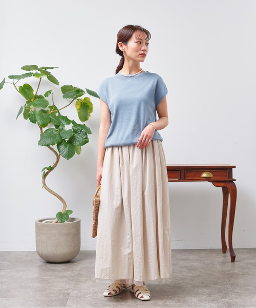 Chez toi（シェトワ）の「フレンチスリーブ衿リブコンパクトプルオーバー（ニット/セーター・レディース・オフホワイト/ブラック/グレイッシュベージュ/サックスブルー・FREE）」の20枚目の写真