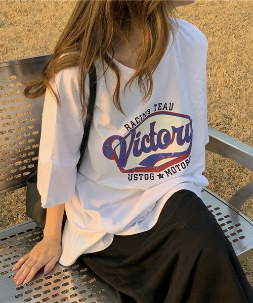 セール】オーバーサイズVictoryロゴプリントTシャツ（Tシャツ