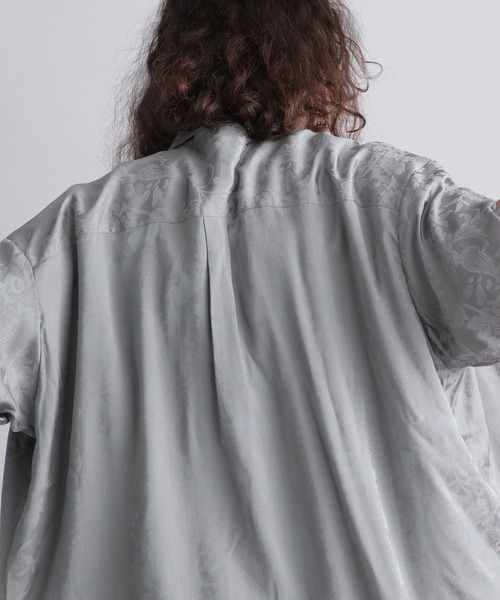 HARE(ハレ)の「【SETUP対応】ドレープジャガードフラワーシャツ(HARE)(シャツ/ブラウス・メンズ・ブラウン/グレー/ブラック・FREE)」の7枚目の写真