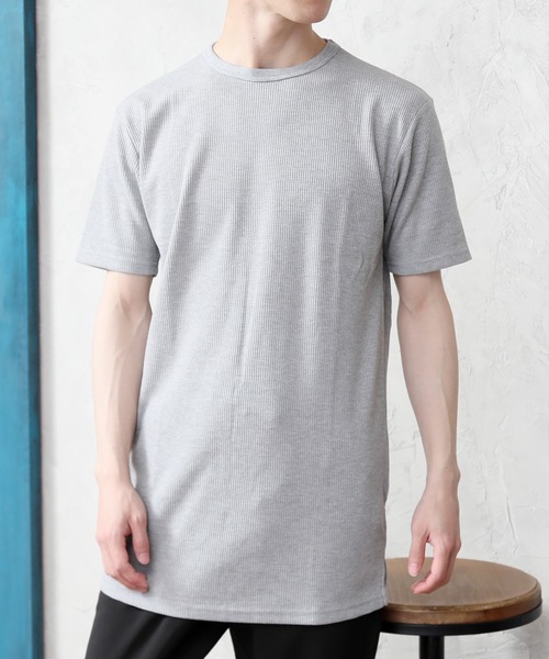 TopIsm(トップイズム)の「【2023】ワッフルロング丈 半袖Tシャツ(Tシャツ/カットソー・メンズ・ブラック/グレー/ホワイト・M/L/LL)」の1枚目の写真