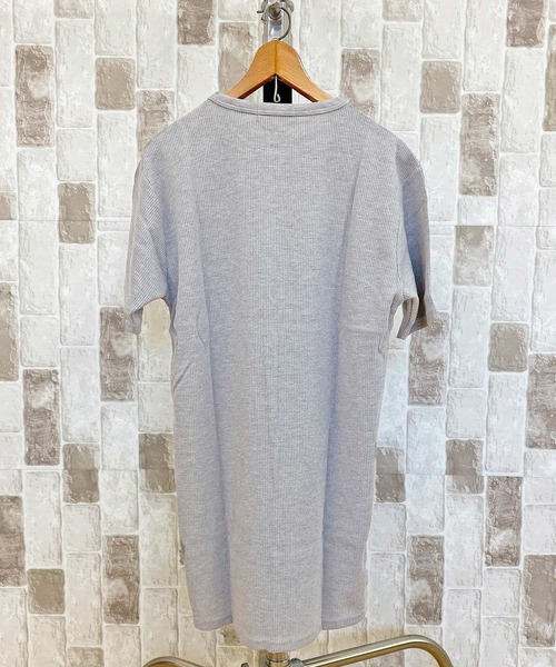 TopIsm(トップイズム)の「【2023】ワッフルロング丈 半袖Tシャツ(Tシャツ/カットソー・メンズ・ブラック/グレー/ホワイト・M/L/LL)」の5枚目の写真