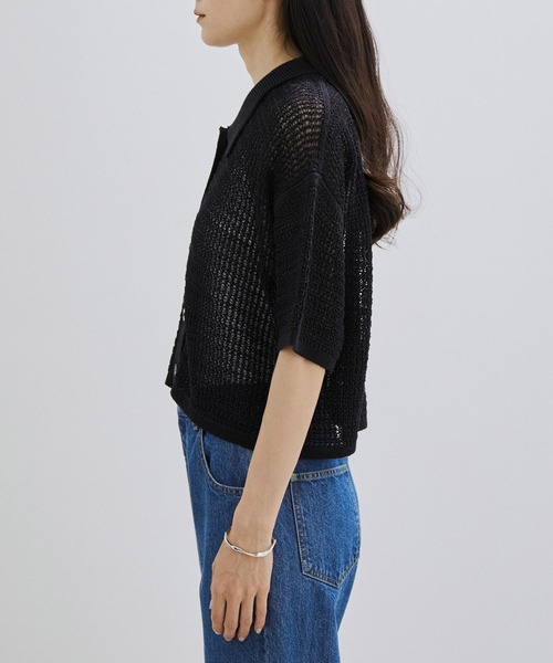 SALON adam et rope'（サロン アダム エ ロペ）の「【手洗い可能】ストローヤーン襟付きメッシュ編みハーフスリーブカーディガン（カーディガン/ボレロ・レディース・ブラック/オフホワイト・FREE）」の9枚目の写真