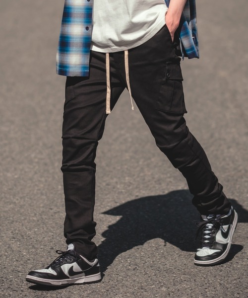 improves(インプローブス)の「【improves】スリム テーパード カーゴパンツ(カーゴパンツ・メンズ・ブラック/カーキ・LARGE/X-LARGE/MEDIUM)」の4枚目の写真