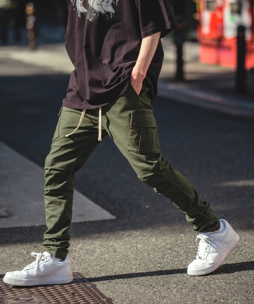 improves(インプローブス)の「【improves】スリム テーパード カーゴパンツ(カーゴパンツ・メンズ・ブラック/カーキ・LARGE/X-LARGE/MEDIUM)」の10枚目の写真