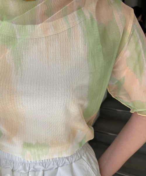 nemne store（ネンネストア）の「5分袖総柄シアープルオーバー（Tシャツ/カットソー・レディース・イエロー/グレー/ブルー・フリー）」の5枚目の写真