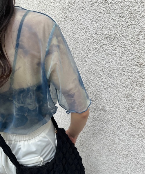 nemne store（ネンネストア）の「5分袖総柄シアープルオーバー（Tシャツ/カットソー・レディース・イエロー/グレー/ブルー・フリー）」の9枚目の写真