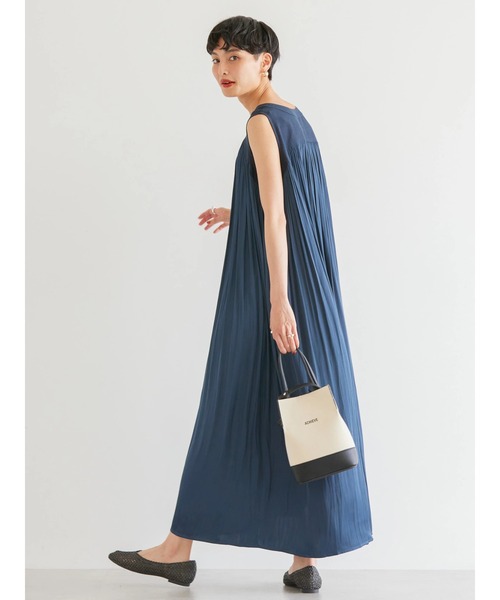 AMERICAN HOLIC（アメリカンホリック）の「異素材ギャザーワンピース（ワンピース・レディース・チャコールグレー/ネイビー・M/L）」の21枚目の写真