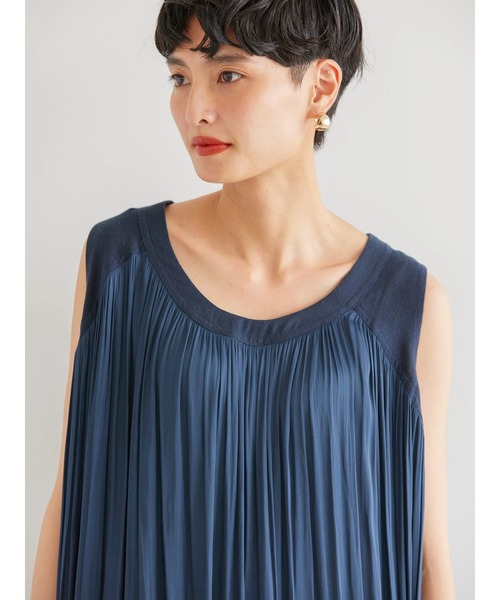 AMERICAN HOLIC（アメリカンホリック）の「異素材ギャザーワンピース（ワンピース・レディース・チャコールグレー/ネイビー・M/L）」の3枚目の写真