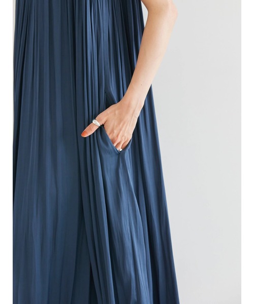 AMERICAN HOLIC（アメリカンホリック）の「異素材ギャザーワンピース（ワンピース・レディース・チャコールグレー/ネイビー・M/L）」の12枚目の写真