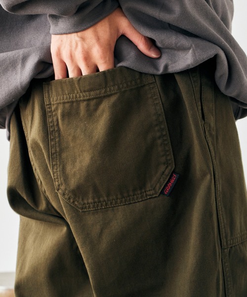 Gramicci（グラミチ）の「Gramicci/グラミチ LOOSE TAPERED RIDGE PANT テーパードパンツ（チノパンツ・メンズ・ベージュ/ネイビー/ブラック/グレイッシュベージュ/オリーブ/ライトベージュ/オリーブ系/グレー/オリーブ系1/セージグリーン/カーキ/ライトグレー/オートミール/ライトグリーン/グリーン/ダークブラウン・S/M/L/XL/2XL）」の11枚目の写真
