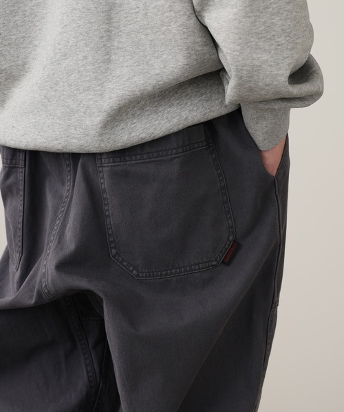 Gramicci（グラミチ）の「Gramicci/グラミチ LOOSE TAPERED RIDGE PANT テーパードパンツ（チノパンツ・メンズ・ベージュ/ネイビー/ブラック/グレイッシュベージュ/オリーブ/ライトベージュ/オリーブ系/グレー/オリーブ系1/セージグリーン/カーキ/ライトグレー/オートミール/ライトグリーン/グリーン/ダークブラウン・S/M/L/XL/2XL）」の2枚目の写真