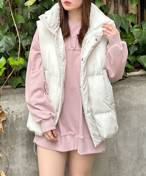 INGNI（イング）の「ふくれ刺しゅうロゴチュニック（スウェット・レディース・ブラック/アイボリー/オートミール/スモークピンク・M）」の4枚目の写真