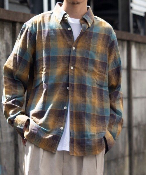 GLOSTER(グロスター)の「【限定展開】【GLOSTER/グロスター】オンブレ チェックシャツ ボタンダウン(シャツ/ブラウス・メンズ・ブラック/イエロー・L/XL/M)」の2枚目の写真