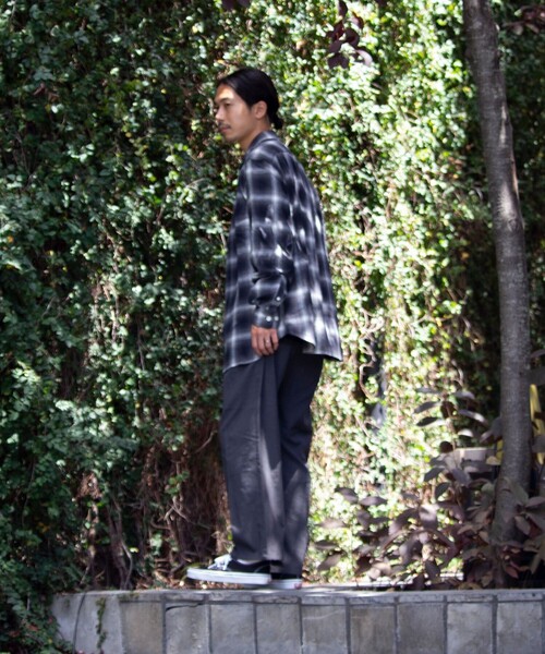 GLOSTER(グロスター)の「【限定展開】【GLOSTER/グロスター】オンブレ チェックシャツ ボタンダウン(シャツ/ブラウス・メンズ・ブラック/イエロー・L/XL/M)」の5枚目の写真