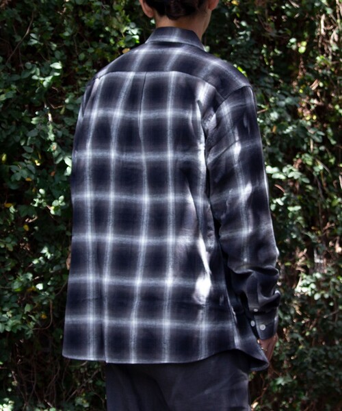 GLOSTER(グロスター)の「【限定展開】【GLOSTER/グロスター】オンブレ チェックシャツ ボタンダウン(シャツ/ブラウス・メンズ・ブラック/イエロー・L/XL/M)」の7枚目の写真