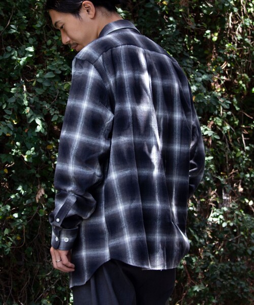 GLOSTER(グロスター)の「【限定展開】【GLOSTER/グロスター】オンブレ チェックシャツ ボタンダウン(シャツ/ブラウス・メンズ・ブラック/イエロー・L/XL/M)」の8枚目の写真