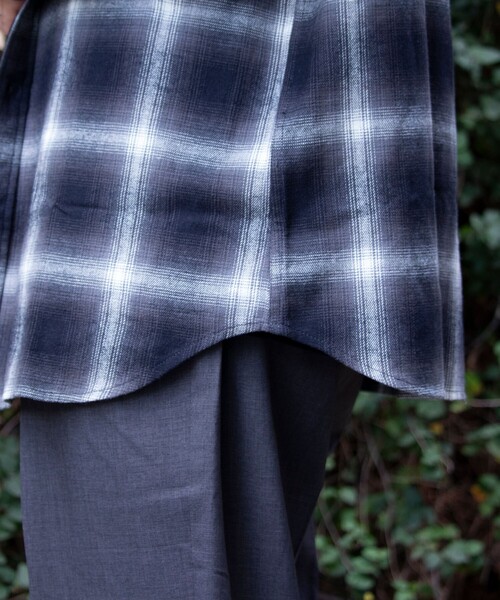 GLOSTER(グロスター)の「【限定展開】【GLOSTER/グロスター】オンブレ チェックシャツ ボタンダウン(シャツ/ブラウス・メンズ・ブラック/イエロー・L/XL/M)」の15枚目の写真