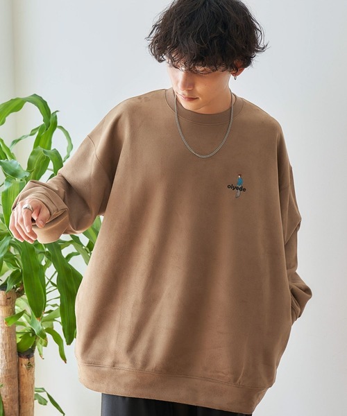 RAGEBLUE（レイジブルー）の「ワンポイント刺繍/カットスウェードクルーネックプルオーバー（スウェット・メンズ・ダークグリーン/ベージュ/ブルー系その他/ブラック/ライトブルー/グリーン/ホワイト/レッド・SMALL/MEDIUM/LARGE）」の4枚目の写真