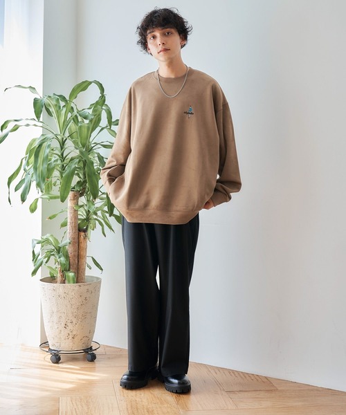 RAGEBLUE（レイジブルー）の「ワンポイント刺繍/カットスウェードクルーネックプルオーバー（スウェット・メンズ・ダークグリーン/ベージュ/ブルー系その他/ブラック/ライトブルー/グリーン/ホワイト/レッド・SMALL/MEDIUM/LARGE）」の12枚目の写真