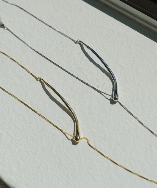 Kastane(カスタネ)の「【fiw.】カーブネックレス(ネックレス・レディース・ゴールド/シルバー・FREE)」の14枚目の写真