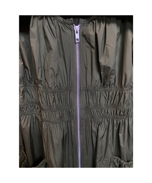 LEANN MOMENT（リーンモーメント）の「Gather layered dress（ワンピース・レディース・ブラック/カーキ・SMALL/MEDIUM）」の9枚目の写真