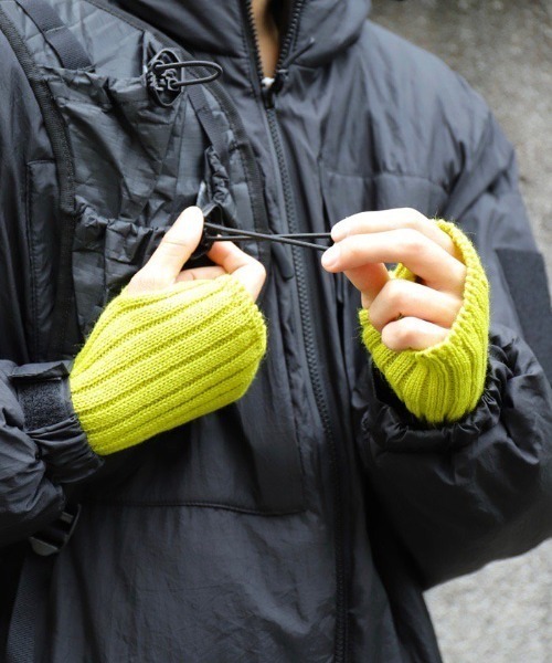 LEUCHTFEUER(ロイフトフォイヤー)の「GLOVES FINGERLESS(手袋・メンズ・レッド/ナチュラル/グリーン系その他/ブルー系その他/ブラック・FREE)」の17枚目の写真