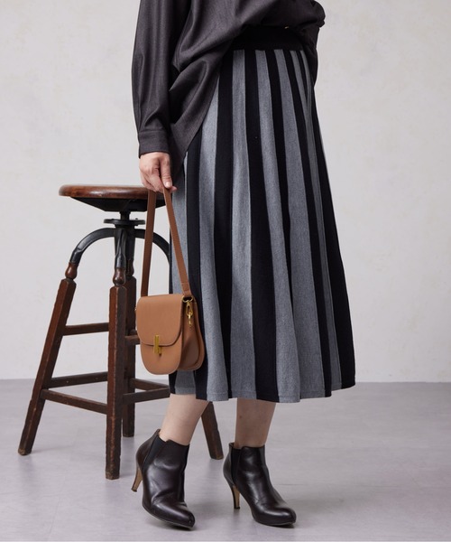 Chez toi(シェトワ)の「ASST柄ニットフレアスカート(スカート・レディース・ブラウン/ブラック/グリーン/グリーン系その他/ブラック系その他/グレー・FREE)」の7枚目の写真