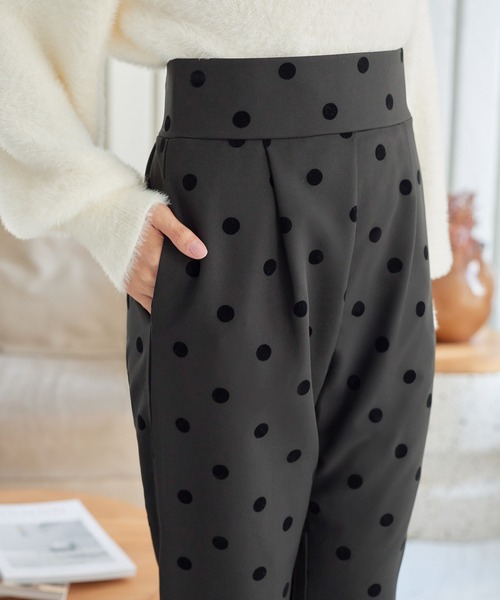 KOBE LETTUCE（コウベレタス）の「フロッキードットハイウエストパンツ（その他パンツ・レディース・ブラック/ベージュ/ブラック系その他/モカ・L/M/S）」の15枚目の写真