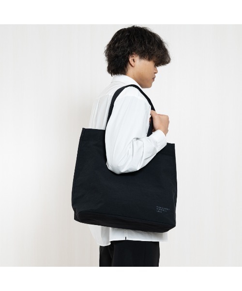 MARGARET HOWELL idea（マーガレット・ハウエルアイデア）の「MARGARET HOWELL  idea（マーガレットハウエルアイデア）　KELP　トートバッグ（トートバッグ・メンズ・グリーン/ネイビー/ブラック・FREE）」の12枚目の写真