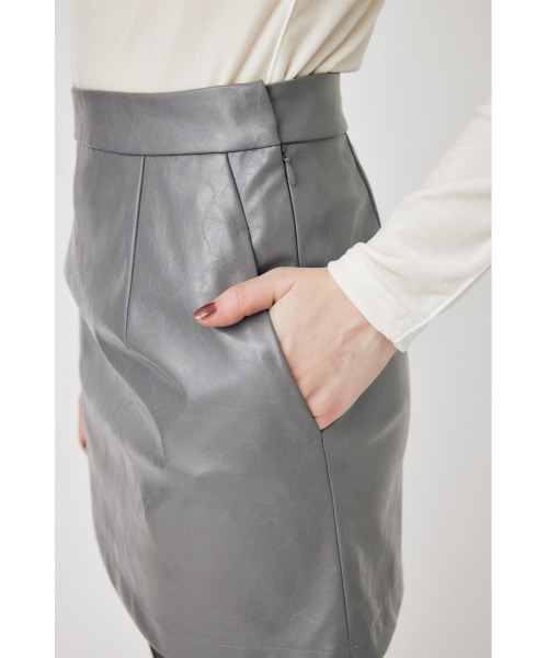 MOUSSY（マウジー）の「F/LEATHER MINI スカート（スカート・レディース・ブラック/グレー・0/1/2）」の18枚目の写真