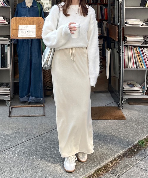 LE MORE(リモア)の「クルーネックモヘアタッチニット(ニット/セーター・レディース・グレー/アイボリー/チャコール・FREE)」の5枚目の写真